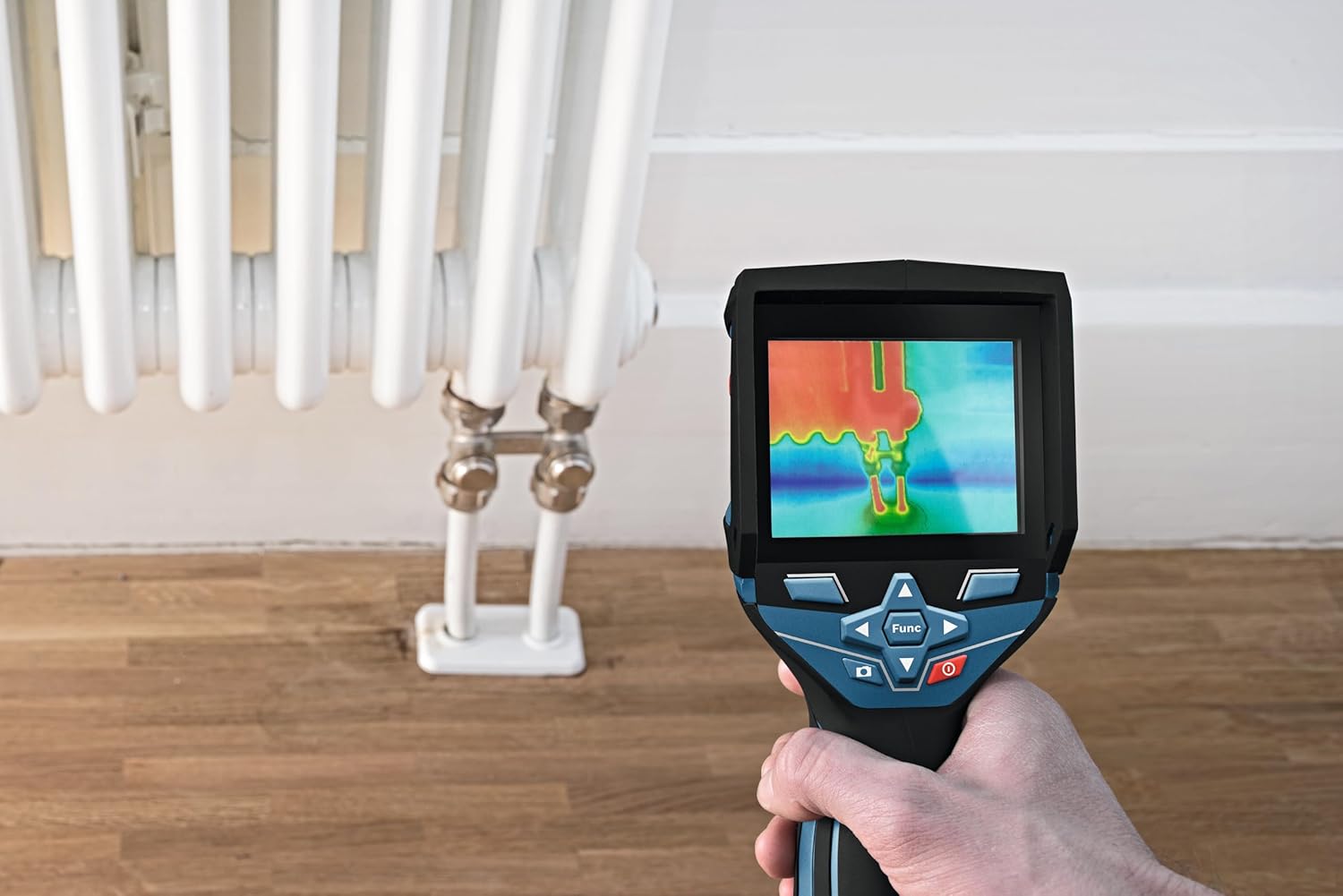 BOSCH GTC400C 12V Max Connected Thermal Camera, Includes 2 Ah 12V Max Lithium-Ion Battery & Charger, USB Cable, & Soft Pouch