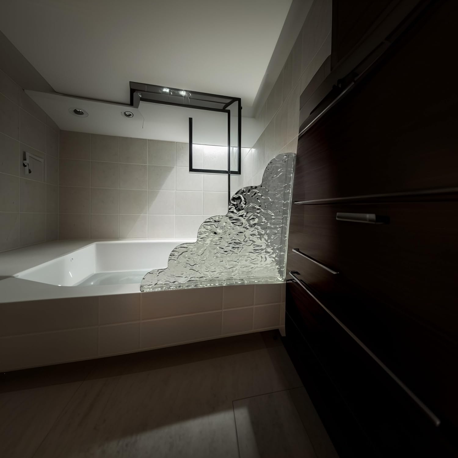 2PCS Shower Splash Guard, 8.5 x 7.4 x 0.12 Inches