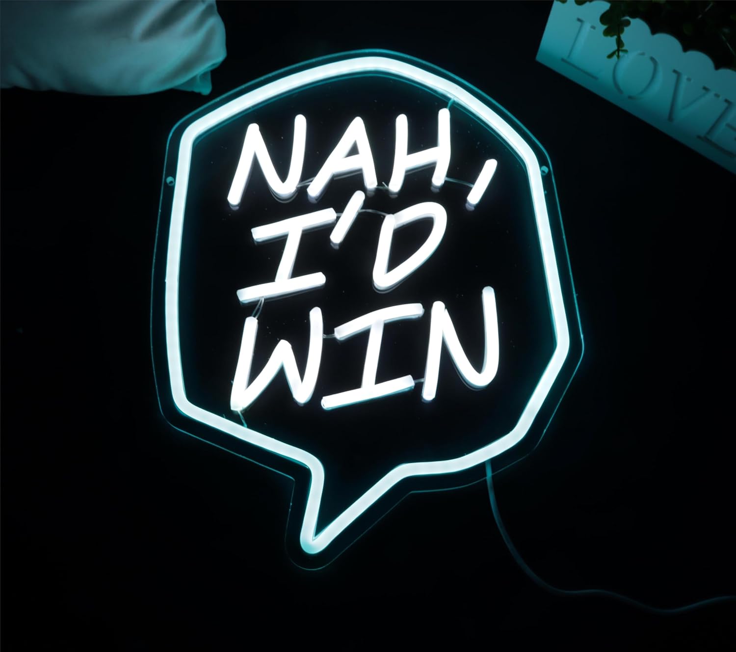 NAH I'D WIN Neon Sign, Funny Meme LED Neon Light Sign for Wall Decor, Cool Aesthetic Gaming Bedroom Man Cave Dorm Room Neon Wall Art, USB Powered Neon Lamp for Home Bar Party Birthday Gift Teen Boy Men Room Decor 11 * 14