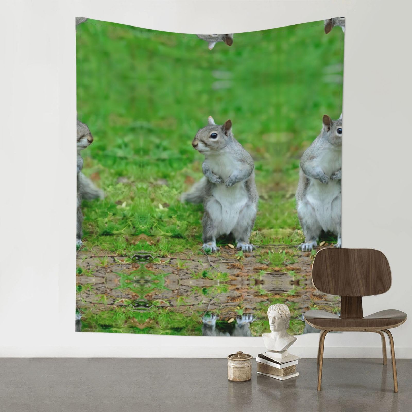 WHJSSF Squirrel Prints 60x51in Wall Tapestry Bohemian Throw Blanket Dorm Decor Beach Picnic Cover