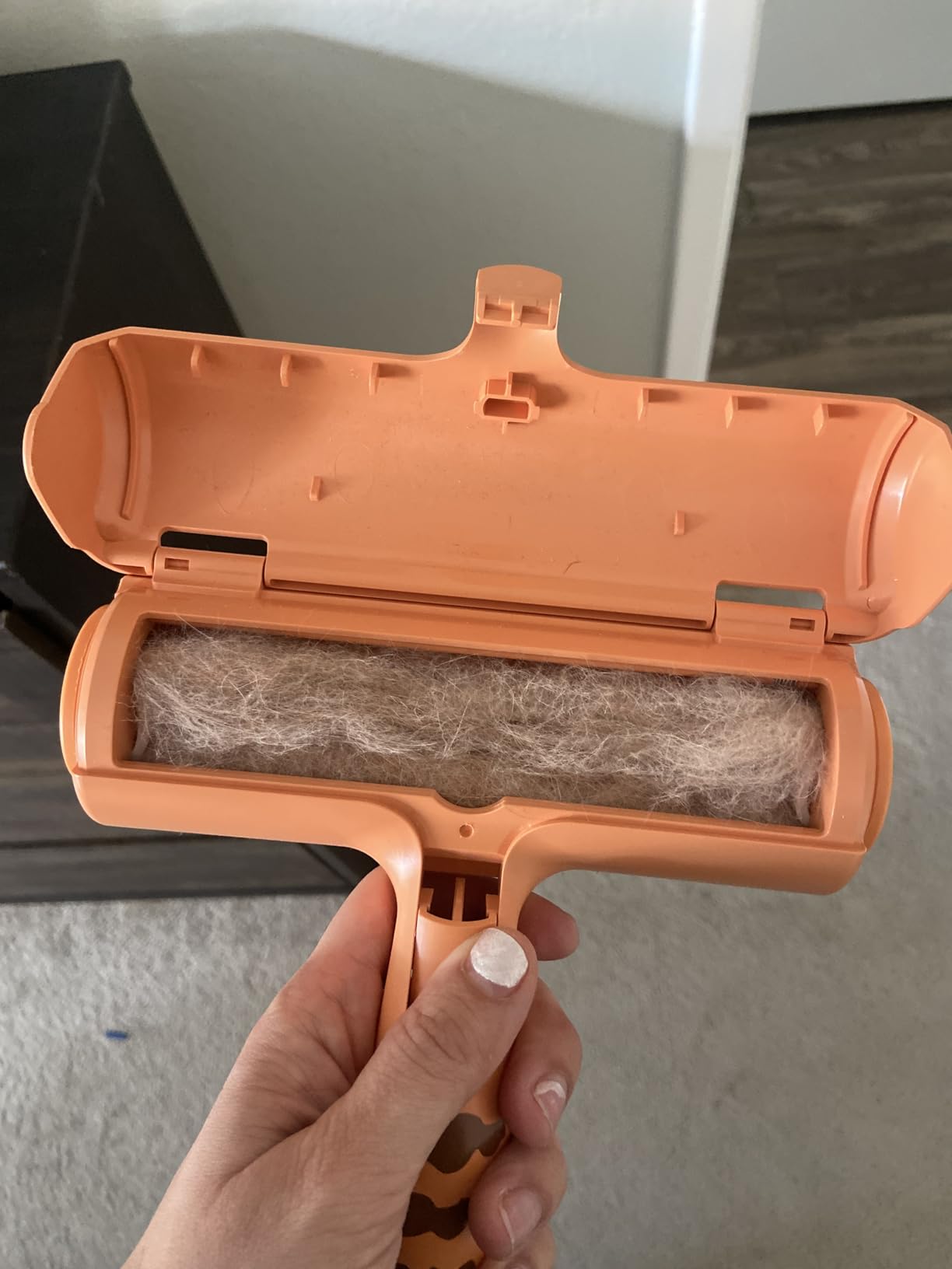 ChomChom Roller Pet Hair Remover and Reusable Lint Roller - Cat and Dog Hair Remover for Furniture, Couch, Carpet, Clothing and Bedding - Portable, Multi-Surface Fur Removal Tool (White) photo review