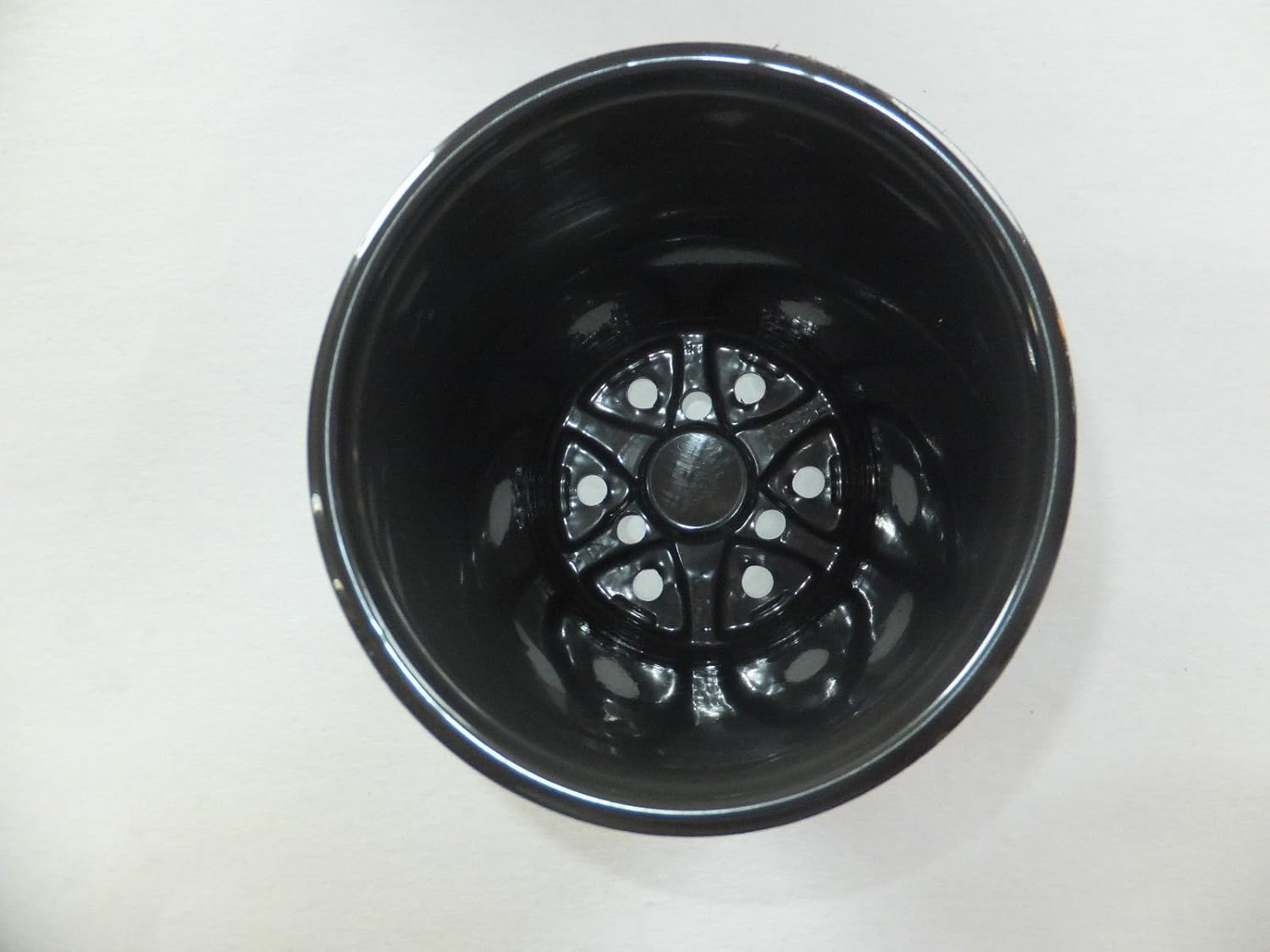 4 inch round plastic black nursery pots plants flower Landmark (100 items in 1 lot)