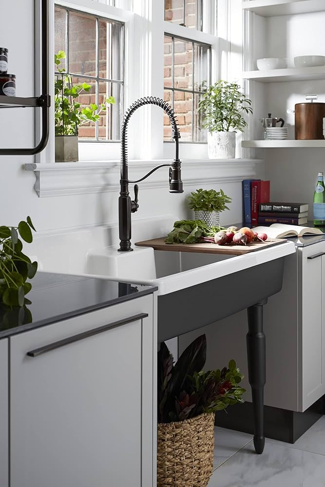 KOHLER Tournant セミプロフェッショナル プルダウンキッチンシンク Amazon.com: KOHLER Tournant Semi-Professional Pull-Down