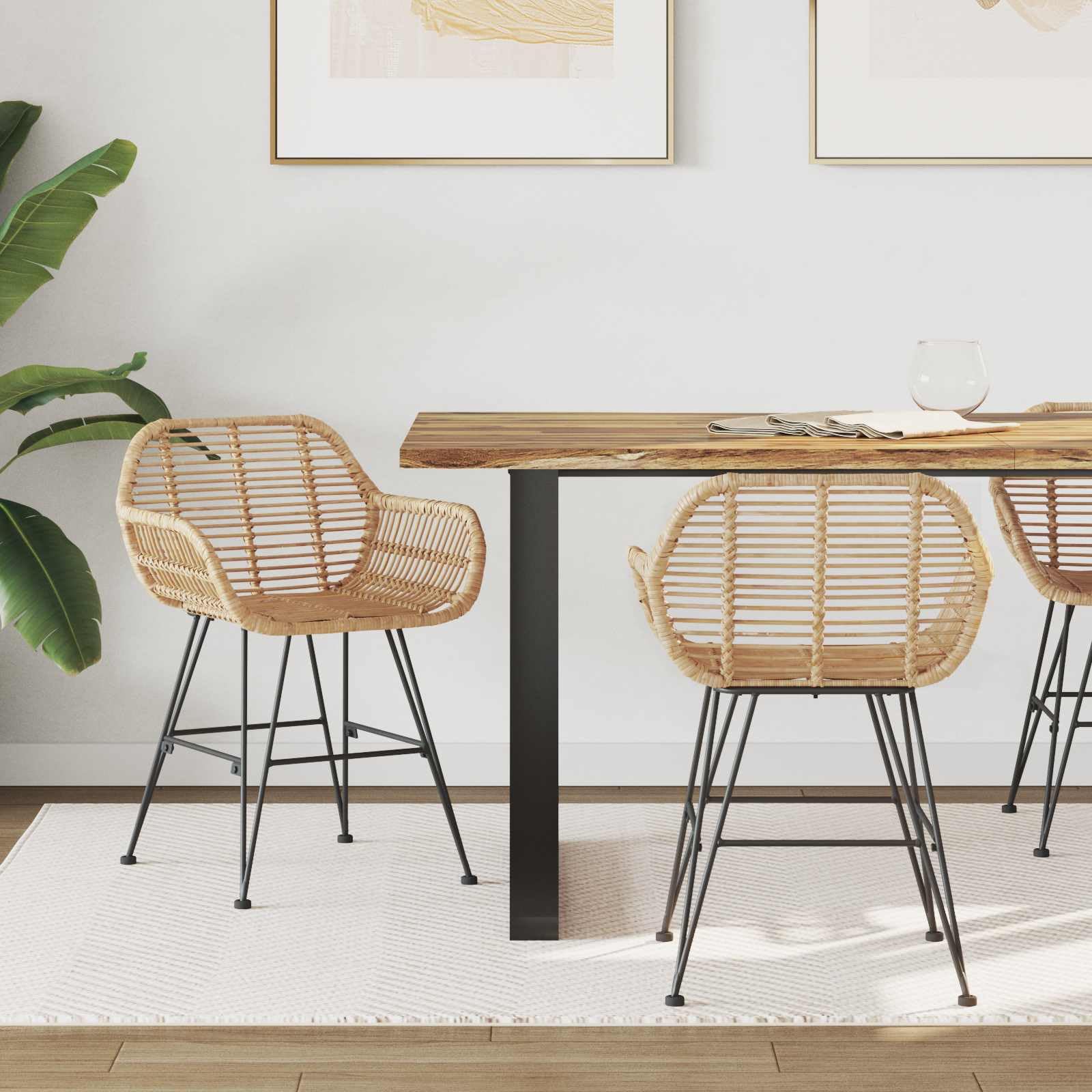 Lot de 2 chaises en rotin tissées à la main - 55 x 50 x 74 cm - Chaise de salle à manger en rotin et fer avec accoudoirs et repose-pieds - Dossier ergonomique pour une assise confortable
