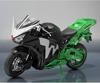 Amazon.co.jp: S.H.フィギュアーツ 仮面ライダーW ハードボイルダー(魂