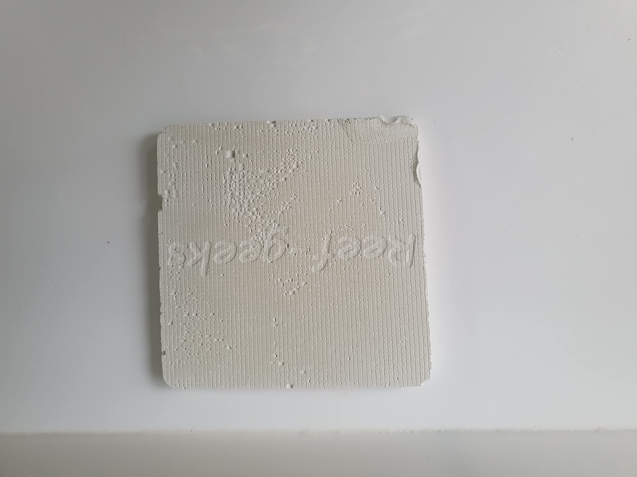 Reef Geeks Extra Large Coral Frag Tiles – 95mm Textured Reef-Safe Coral Fragging Discs | Premium Coral Sand, Handcrafted in the UK | Ideal for Zoanthids, Acans, LPS & SPS Corals (X3)