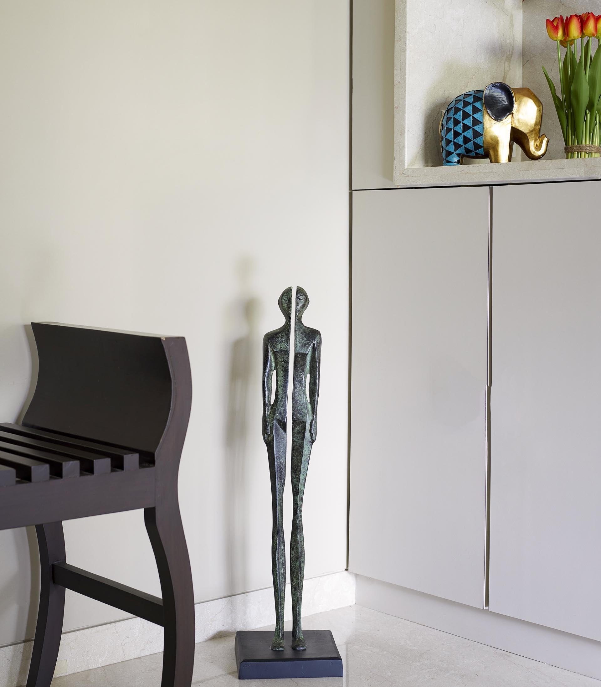 Dorby Stand Tall Sculpture : Amazon.in: Home & Kitchen