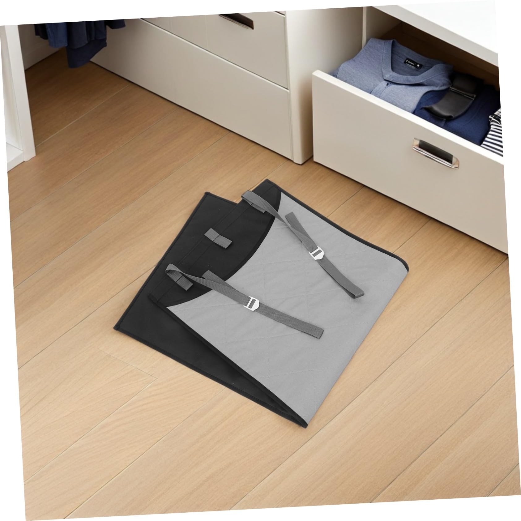 Tragbares Bügelkissen Tisch Bügelbrett hängende Bügelunterlage Reisebügelbrett klappbare Bügelunterlage Reisenbügelkissen Handbügelbrett zusammenklappbare Bügelmatte Polyester