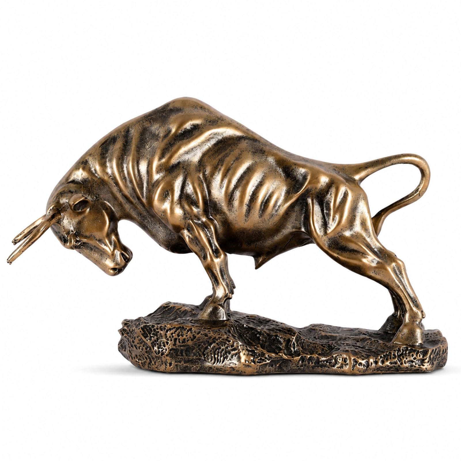 Statue de taureau de Wall Street contre la décoration de bureau vide