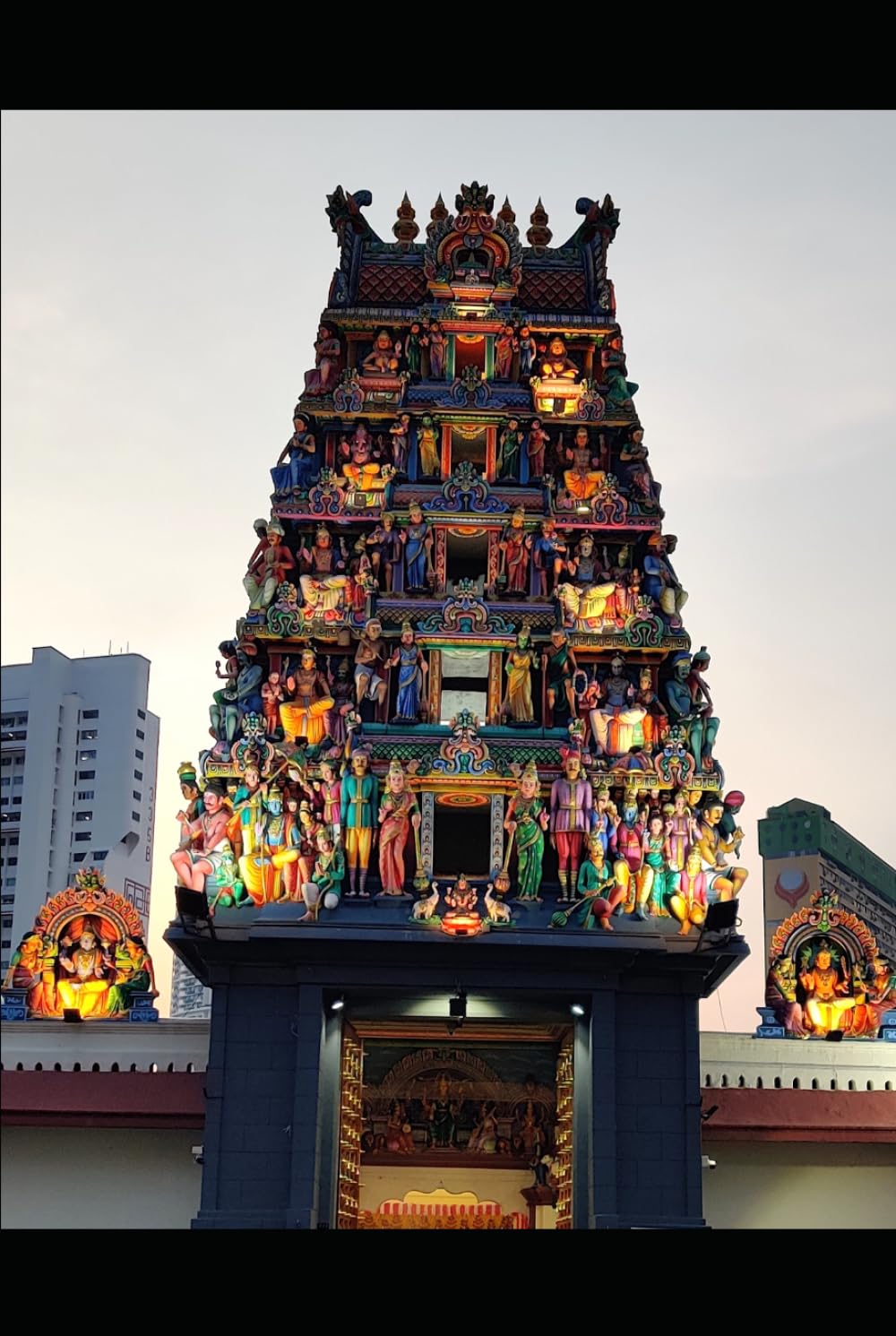 Hindu Temples of Singapore : A Spiritual Journey