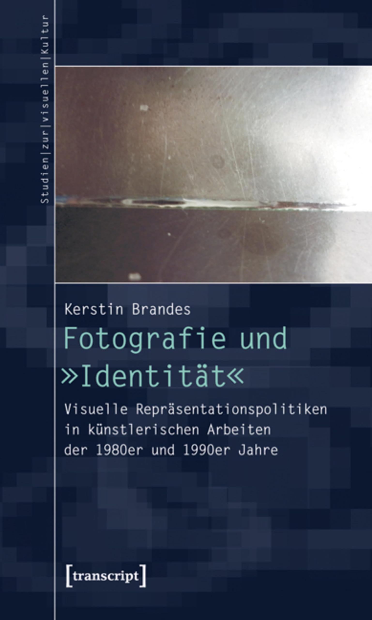 Art visuel, photographie et identité : livre d'analyse sur l'histoire de l'art des années 80-90