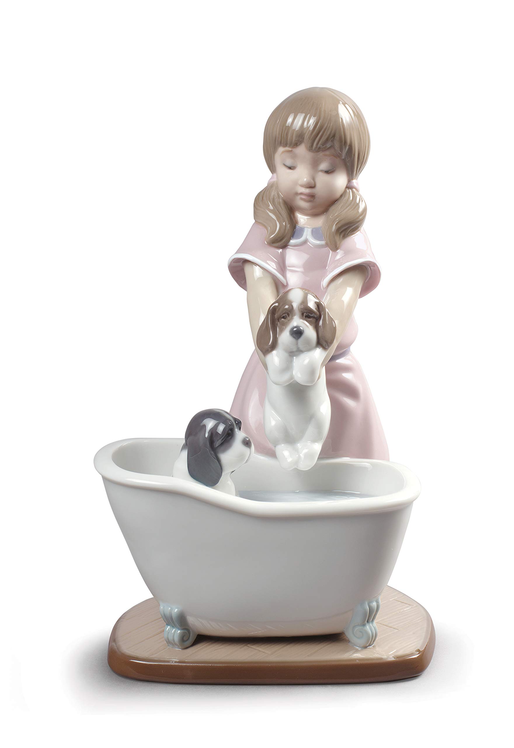 Amazon.com: LLADRÓ Bathing My Puppies Girl Figurine. Porcelain
