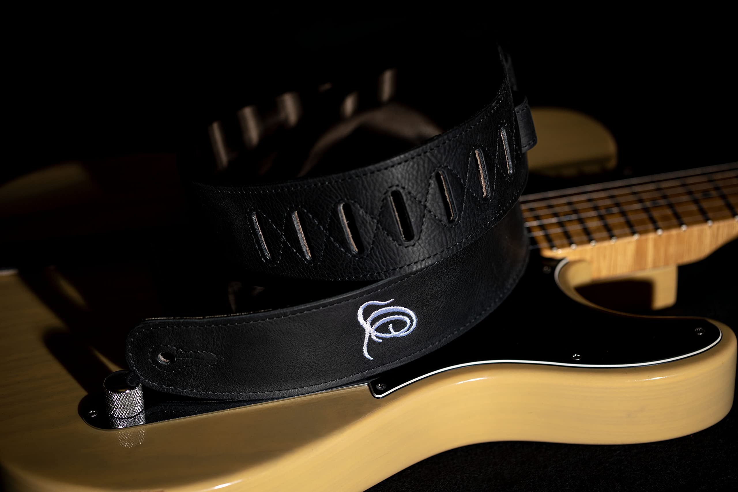 Ortega Guitars Adjustable Guitar Strap - Acoustic Guitar / Bass, Electric Guitar / Bass - Suede Series - Suede Leather, Black (OSSU-10) - Image 2