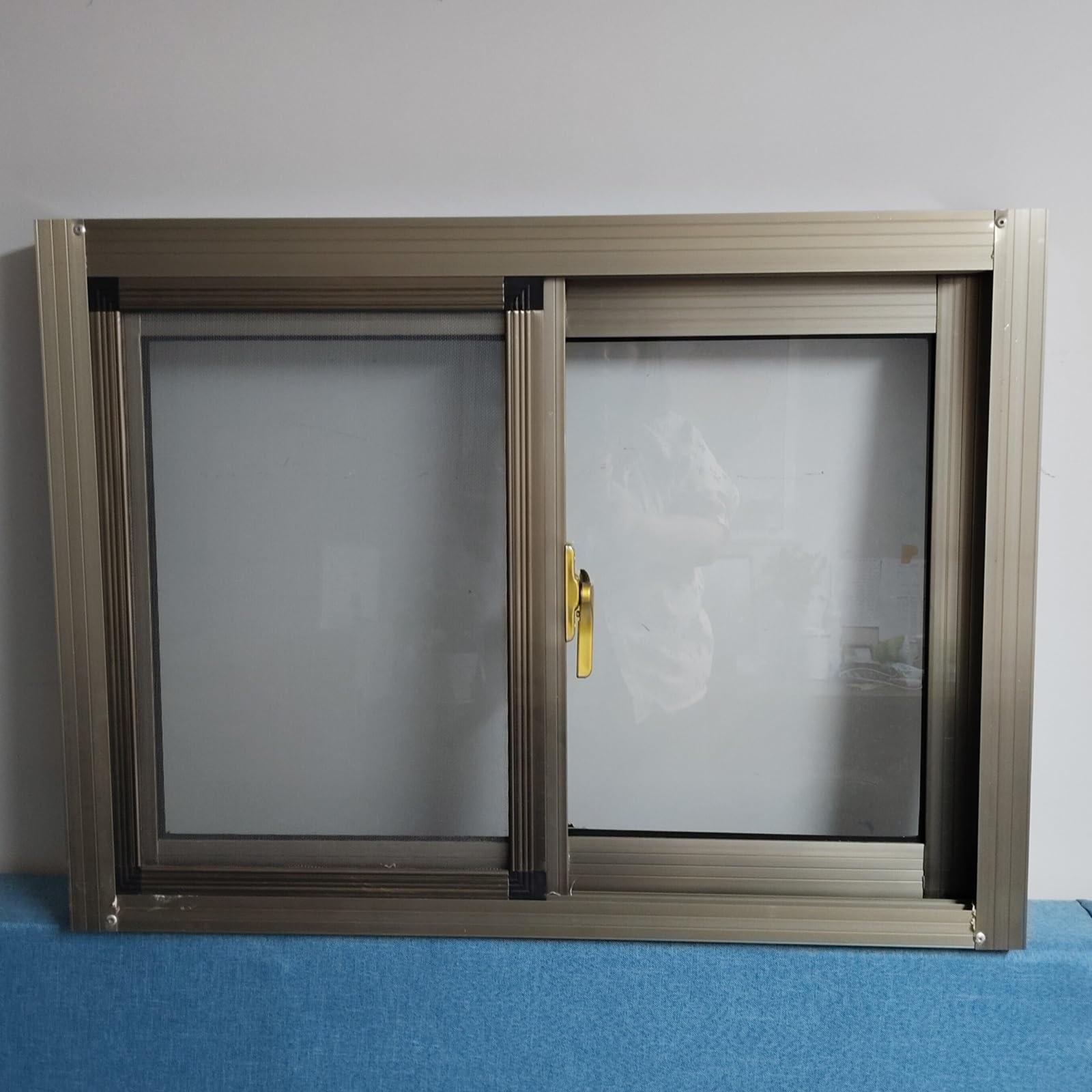 THNSAWX Sliding Window with Screen, Aluminum Alloy Shed Window, Basement Horizontal Replacement Windows, for Household Barns Bathroom(Gold,H80xW80cm/H31.5xW31.5in)