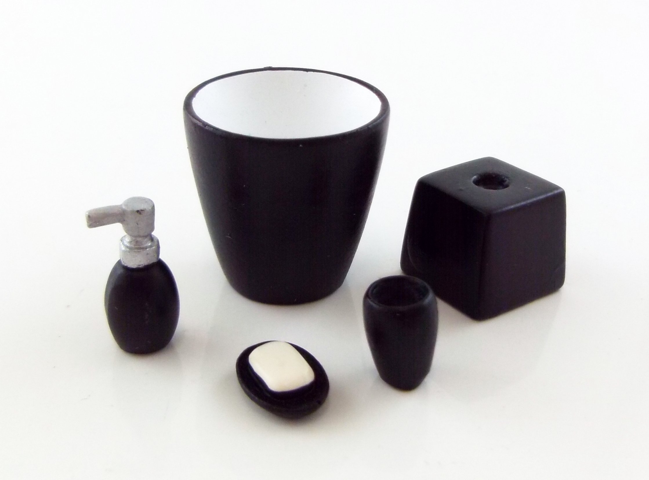 LES Accessoires de salle de bain pour maison de poupée 3 pièces maison de poupée Miniature