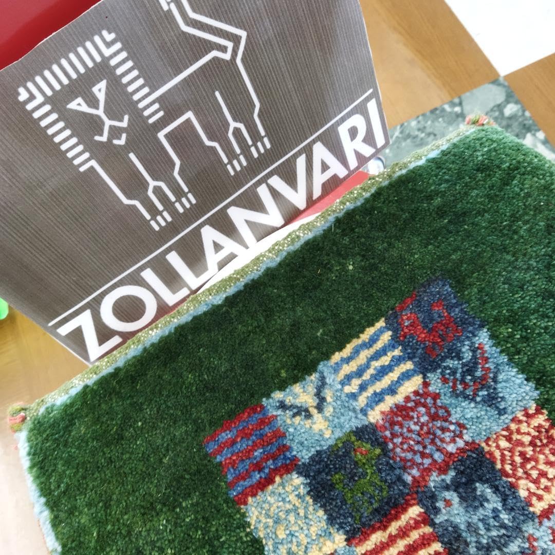 ミニギャベ 32×42㎝ 手織 遊牧民が紡ぐギャッベ ギャッベ（ギャベ