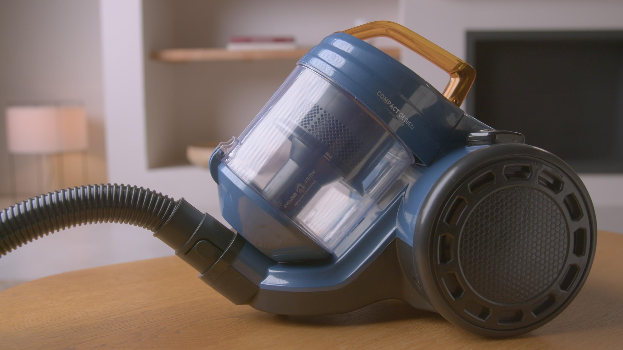Taurus Homeland Cyclone - Aspirador de Trineo sin Bolsa, 800W, 18Kpa de succión, filtrado ciclónico + Hepa, Zapata depósito 2L, Cable 5m, Zapata Dual Pro Air, Accesorio 2 en 1 Lanza y Cepillo