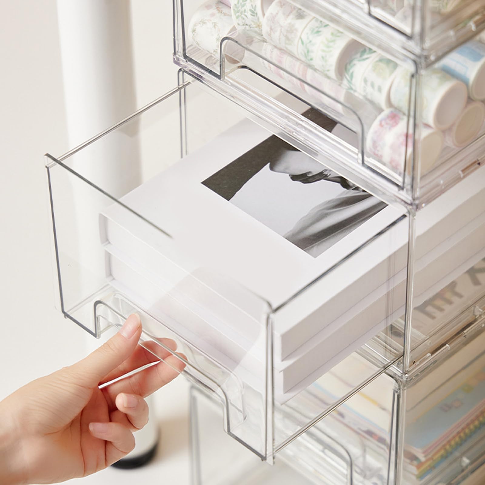 Soluzione di archiviazione per cassetti a più strati in PET trasparente per organizzare ordinatamente cosmetici, articoli di cancelleria e prodotti vari, pianificatore di condimenti da cucina