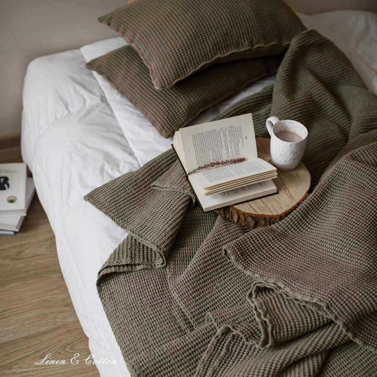 Linen & Cotton Plaid Decke Sommer Tagesdecke Waffelpique Enzo - 48% Leinen, 52% Baumwolle, Taupe (210 x 250 cm) Blanket Überwurf Bett Doppelbett Überwurfdecke Bettüberwurf Bettbezug Bettwäsche