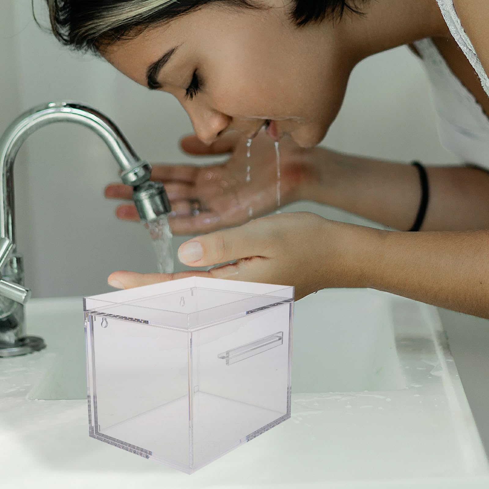 Distributeur de lingettes mural pour le visage, boîtier transparent en acrylique, support compact pour serviettes jetables, adapté pour salle de bain familiale