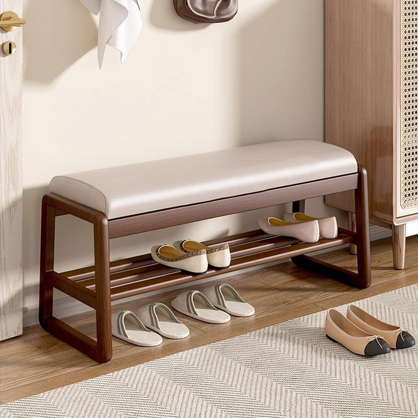 Banc à chaussures rembourré élégant : la solution pour ranger et s'asseoir avec confort