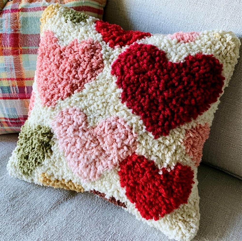 kitphoenix Latch Hook Cushion Kits for Adults Hearts Pattern