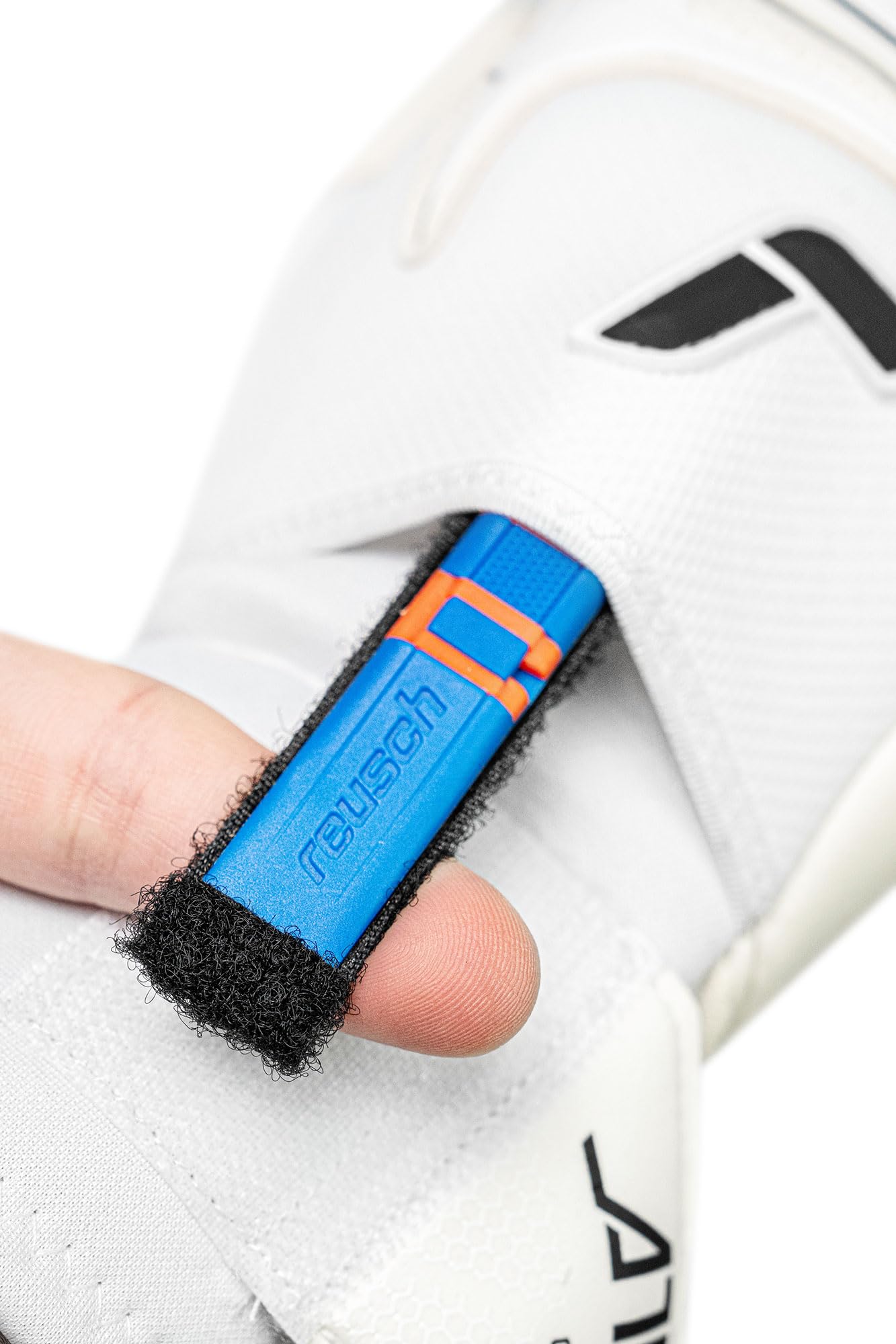 Reusch Profi Torwarthandschuhe Erwachsene | Fingerschutz | extremer Grip