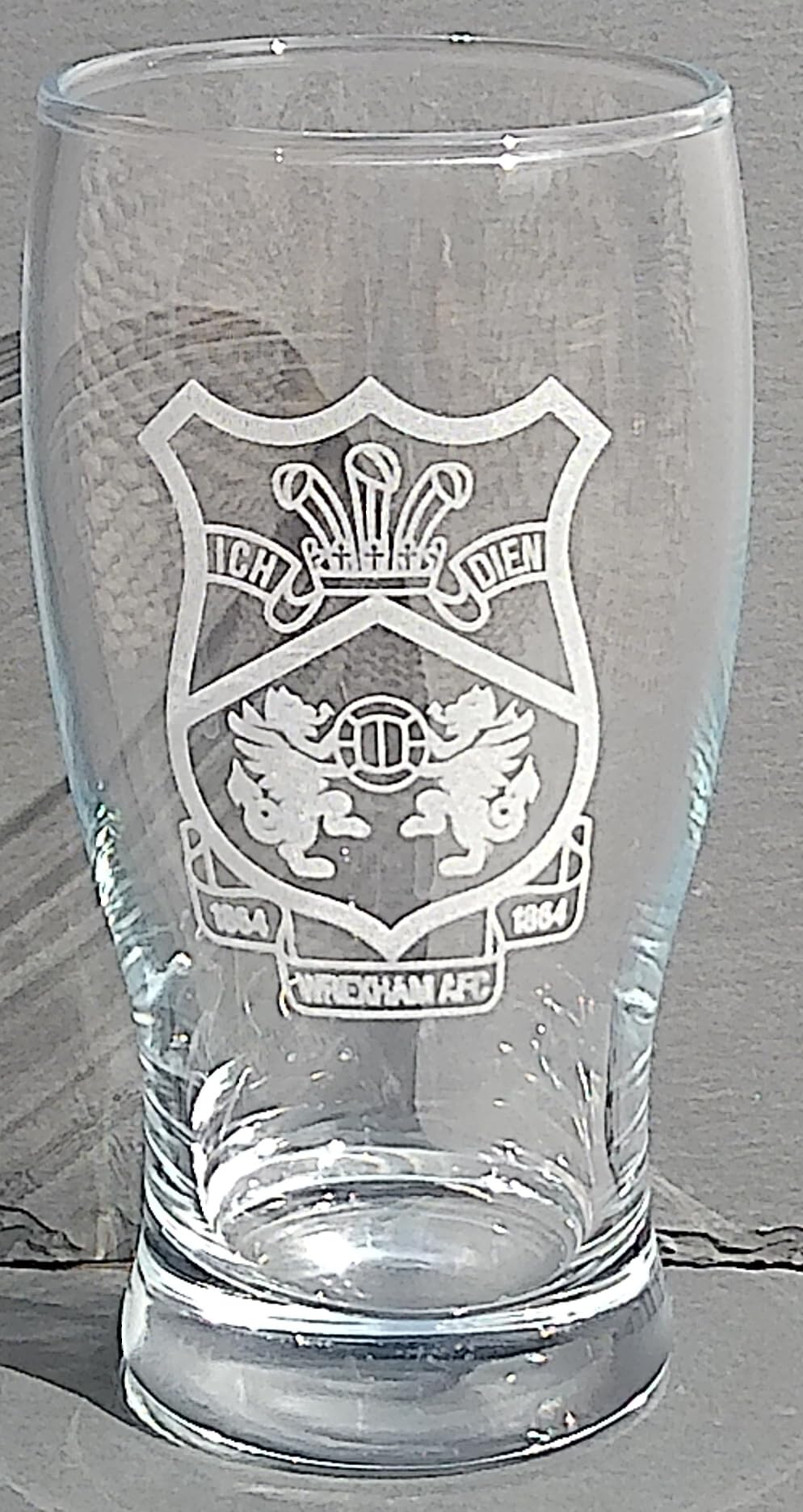 Wrexham AFC Pint Glass with Etched Club Crest, Licensed Merchandise to Handy Stamps Ltd