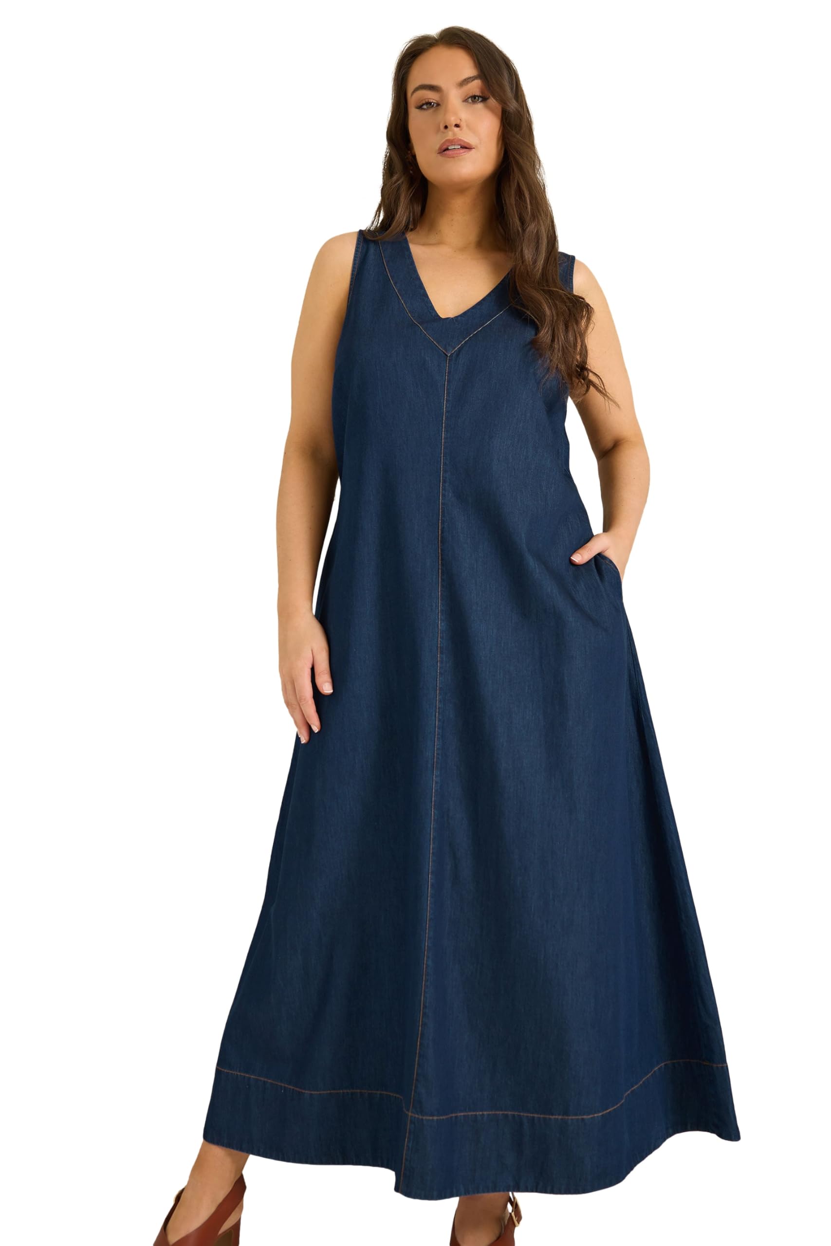 Evans Women's Indigo Curve Blue Sleeveless Cotton Denim Dress - Plus Size Curve