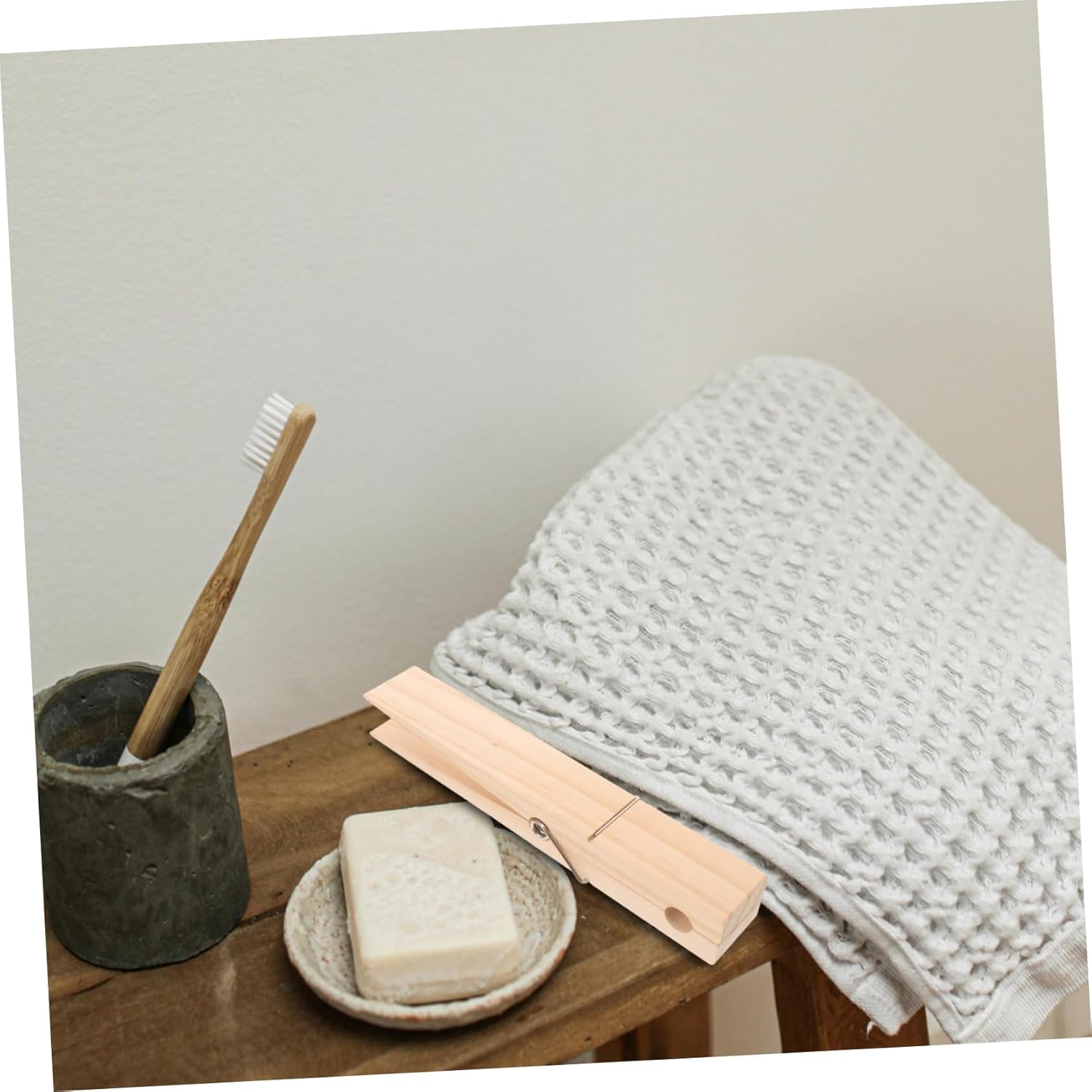 3pcs Large Wooden Clothespin Towel Holder Jumbo Heavy Duty Clothes Clip for Bathroom and Kitchen Natural Design for Easy Towel Access and Space-Saving