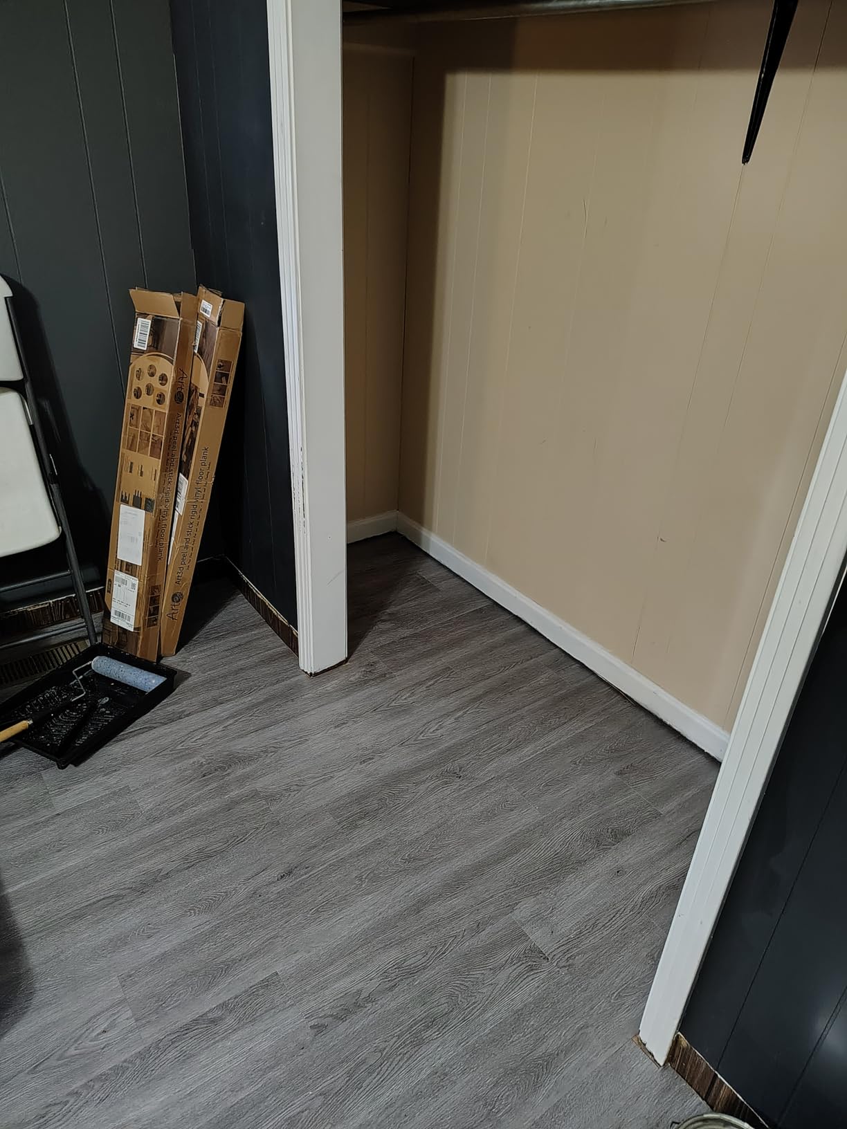 Art3d Deep Gray LVP flooring installed in living room