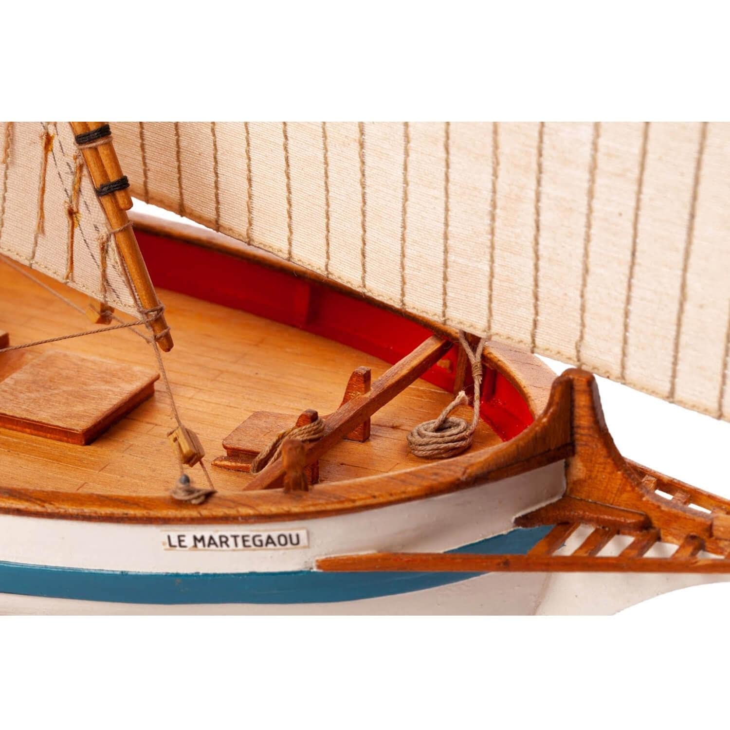 Billing Boats Le Martegaou Holzrumpf, Maßstab 1:80