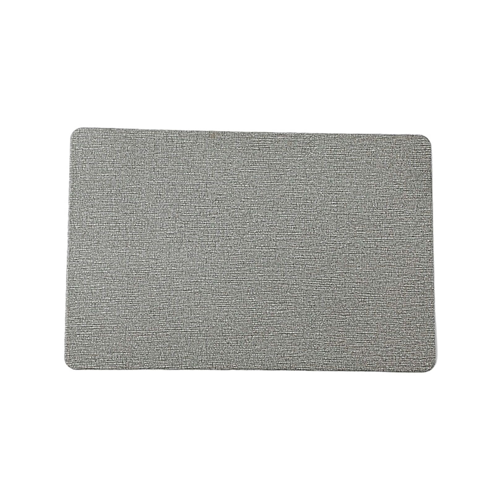 Set de table PVC gris lavable d'un coup d'éponge pour protéger la table des taches