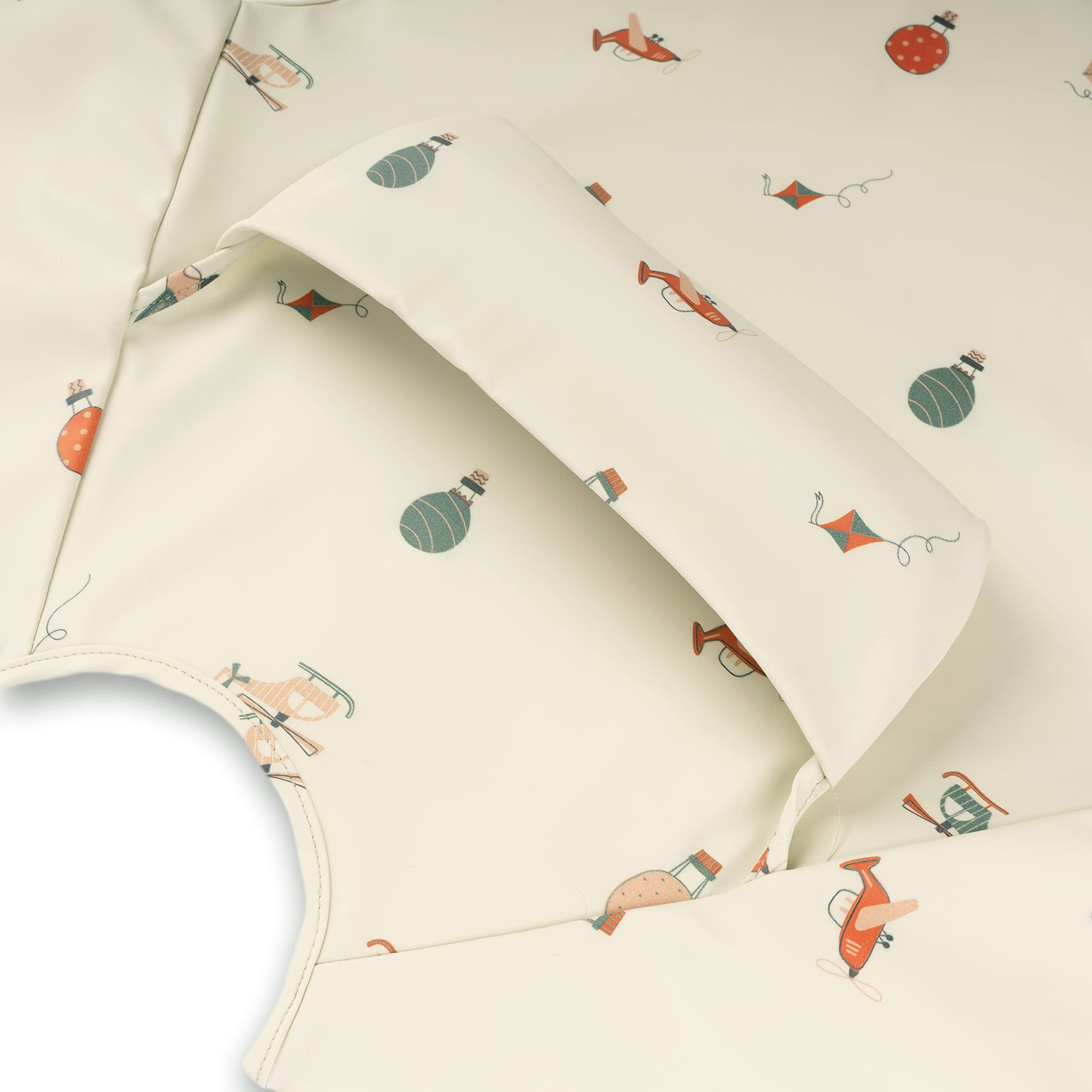 Bavoirs imperméables pour bébés et tout-petits - Lot de 2, manches longues Oeko-TEX avec poche, style combinaison intégrale (Petit 6 à 18 mois, Voitures marron, avions verts)