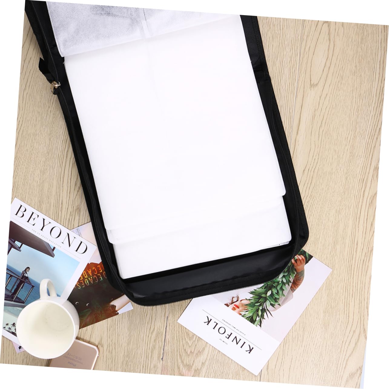 HOODANCOS Disc CD Dvd Album Holder Bag Portable Media Storage Case with Comfortable Handle Capacity Organizer for Easy Access and Daily Use Black