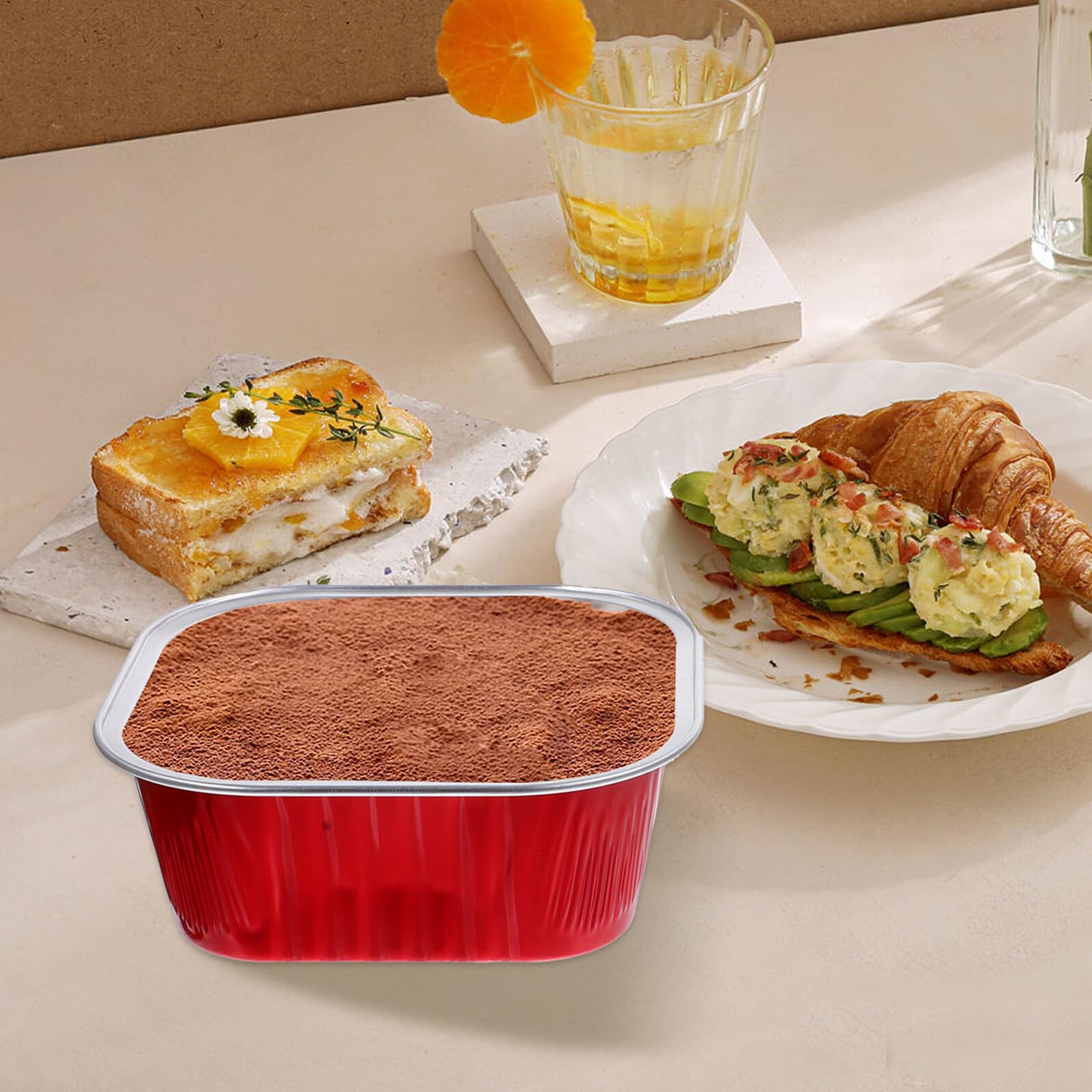 Healeved Set da 40 Vaschette in Foglio di Alluminio Coperchio per Dolci, Resistenti al Microonde e Impilabili, Capacità 300ml per Picnic e Barbecue