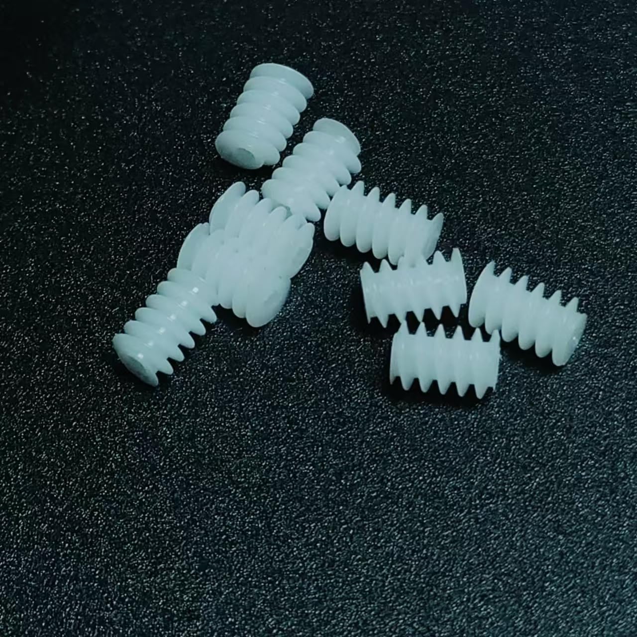 Shaft Pinion 5pcs Plastic Worm Gear 2mm Tight Fit Shaft Motor Gear 0.5 Module 6mm Diameter 8mm Length Worm Turbine Gear Rod Motor Transmission