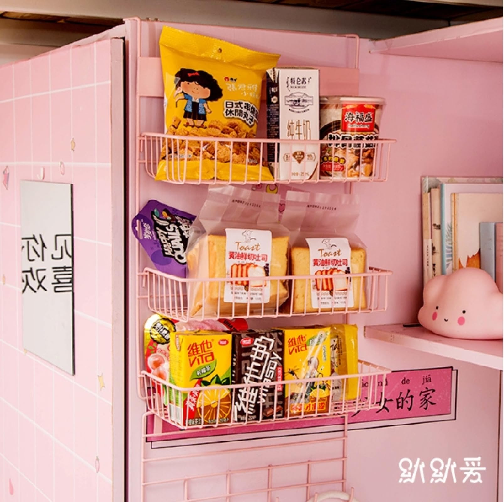 調味料ラック　ピンク　おしゃれ　可愛い　コレクション棚 Amazon.co.jp: [FOQW] キッチン トイレワゴン 隙間収納 31.5*27*68cm