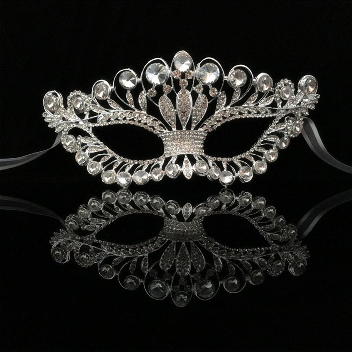 Rhinestone Mask Masquerade Evening Prom Venetian Mardi Gras Party Mask for Women Girls Silver