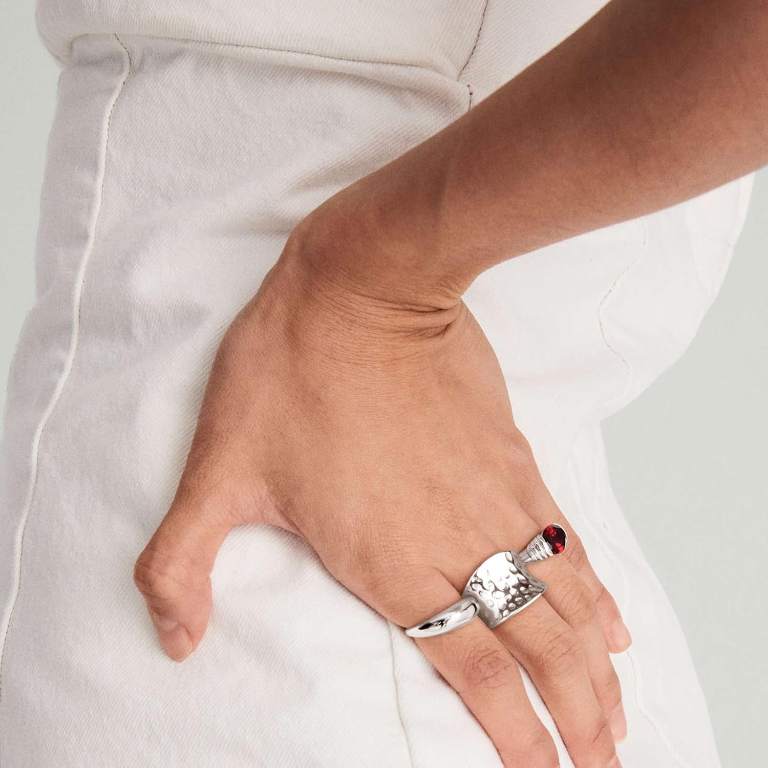 Wide Statement Hammered Band Rings for Women and Men，High 14K Gold Plated Polish Large Thumb Index Full Finger Rinds Size 5-10（Gold and Silver） - Image 4