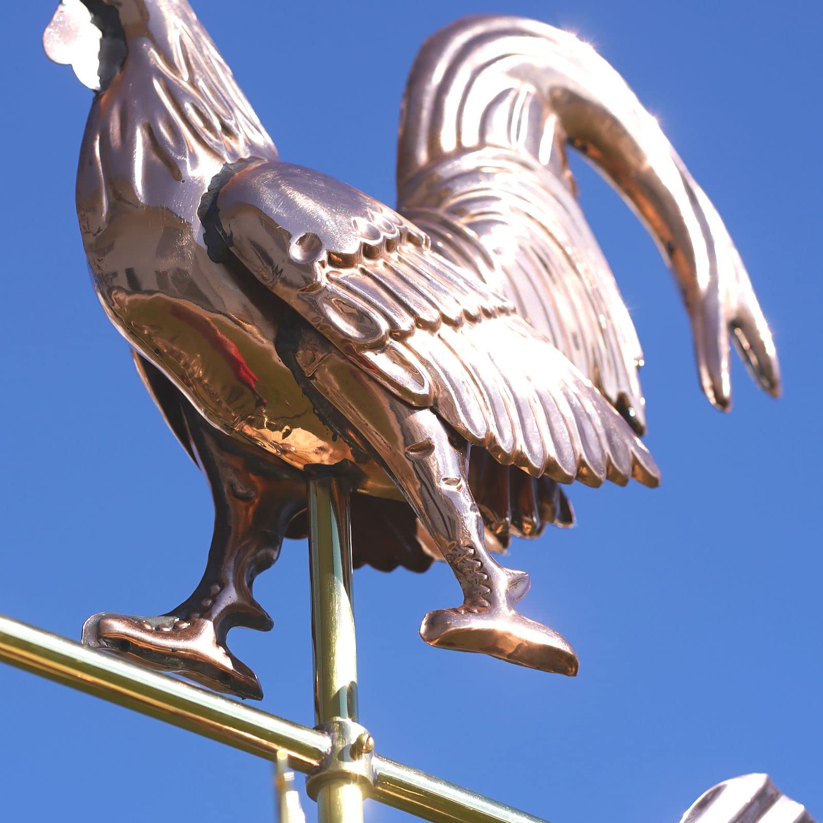 Linneborn 3D Wetterhahn Motiv Hahn aus Kupfer inkl. Universalhalterung. Windrichtungsanzeiger Windspiel Wetterfahne fürs Dach