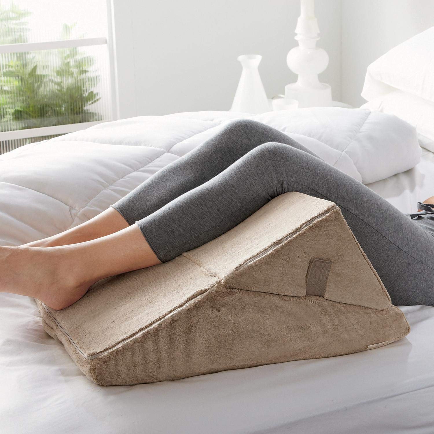 Best brookstone in bed wedge reviews New Arrivals