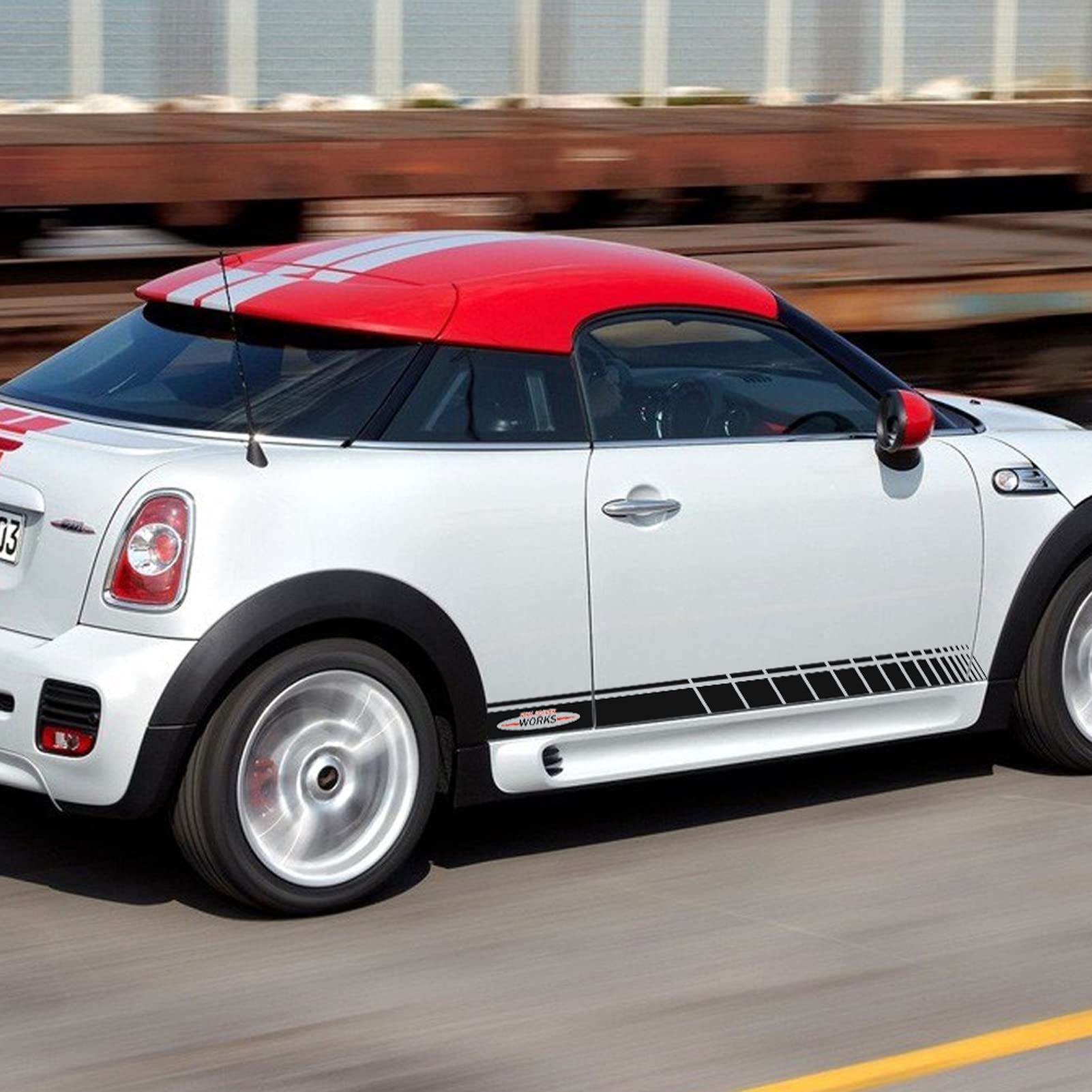 ミニクーパー クーペ用 スタイリング ドアサイド ストライプ スカート ステッカー デカール R58R57 F57R59 ロードスター R56F56JCW ミニ : JCW 車のドアサイドビニール 車トラックレーシングステッカー スタイリング