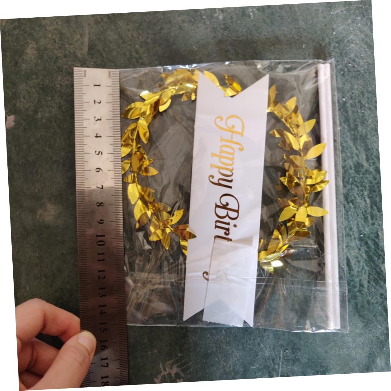 ULDIGI 10 Pcs New Year Party Cake Picks Gold Decor Flower Garland Christmas Garland Golden Garland Dessert Toppers Anniversary Cake Decorations Cake Decorating Supplies Plug-in