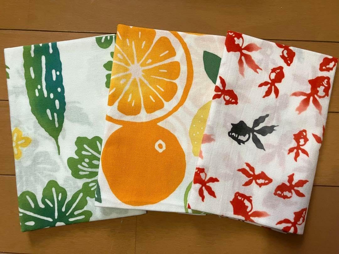 5月1日(木)より「万平すずらんハンカチ」数量限定にて発売中