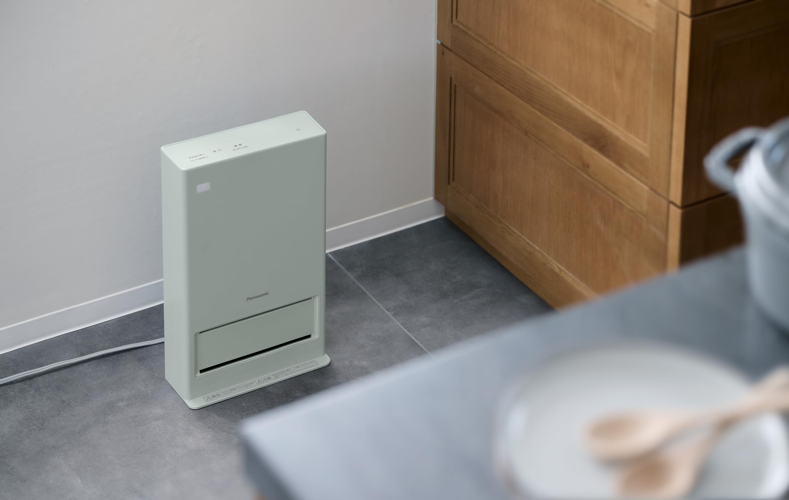 パナソニック セラミックファンヒーター DS-FZS1200-G 2024年製 パナソニック セラミックファンヒーター [セージグリーン] DS