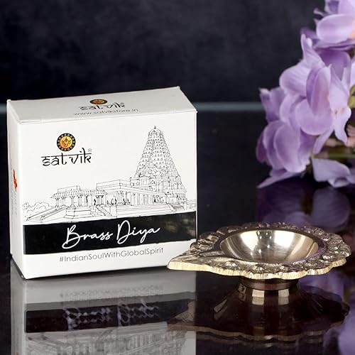 Miniatura 9 de Satvik - 2 piezas de latón Kuber Diya grabado diseño floral Pooja Diwali Home Mandir Decoración lámpara de aceite Kutthu Vilakku Nilakku Lakshmi