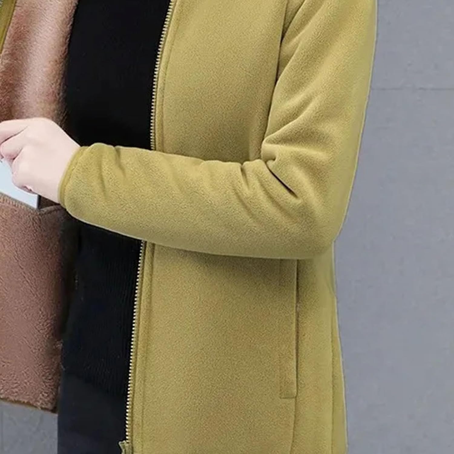 Ladies Fleece Jacket Thickened Short Style Fashionable Warm Soft Plush Stand Collar Loose