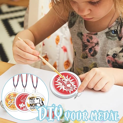 Miniatura 6 de Yookeer 36 piezas de medallas de bricolaje con diseño de tu propia medalla a granel para niños, kit de medallas en blanco transparente para hacer tu