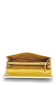 小物 Prada Perforated Leather Compact Wallet Prada Perforated Leather Compact Wallet